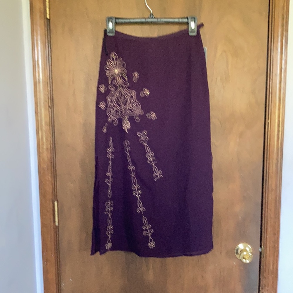 Vintage Y2K skirt w/ slit metallic & sequin accent size 2P - Picture 9 of 14